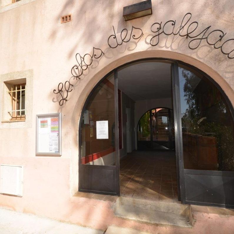 Le Clos Des Galejades Porquerolles Exterior photo